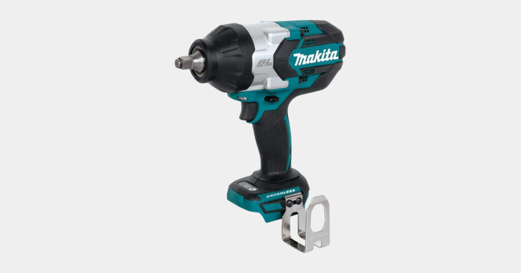 Makita 3-Speed Drive Impact Wrench 18V LXT Lithium-Ion High Torque 1/2 in.