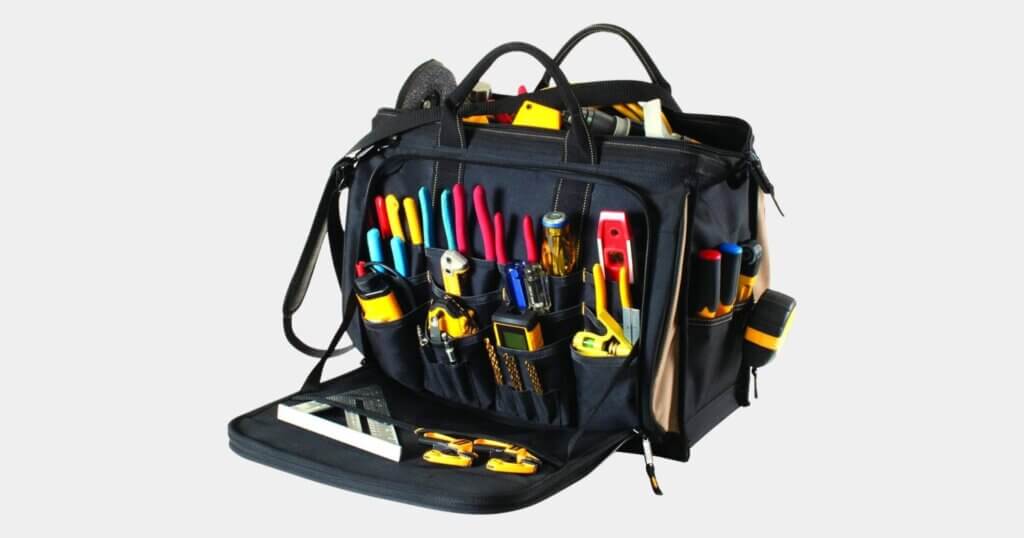 CLC Custom LeatherCraft 1539 multi-compartment tool bag