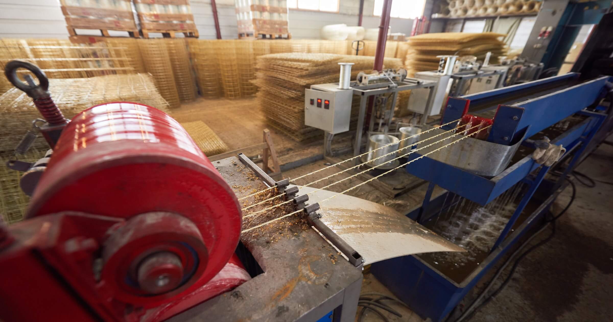 Producing fiberglass rods. MST rebar