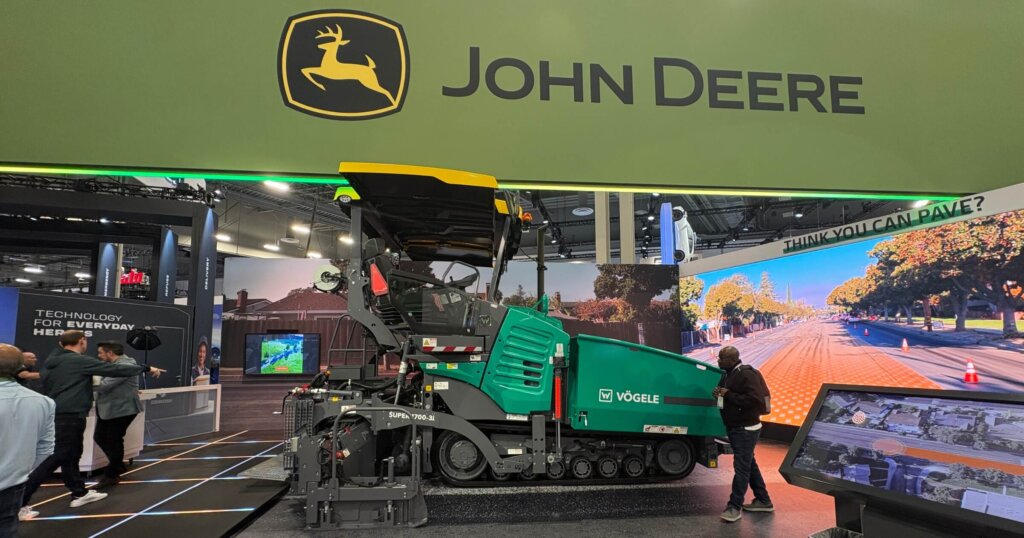 John Deere Vögele Road Paver at CES 2026