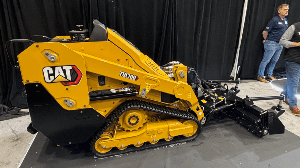 Cat TUL100 compact utility loader (CUL)