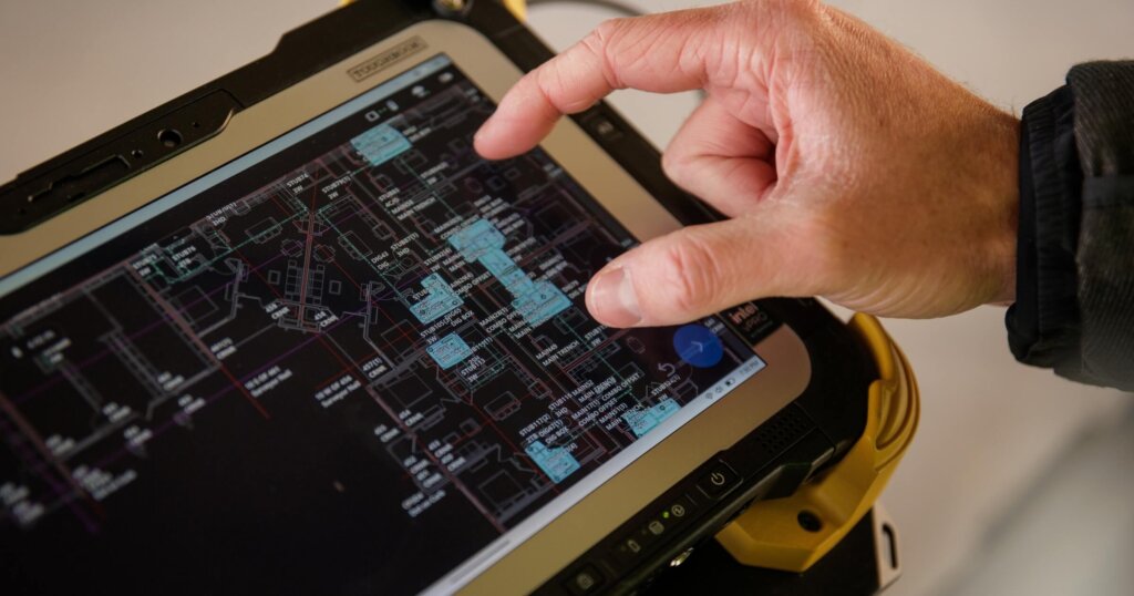 Topcon Site Manager being used by a project manager.