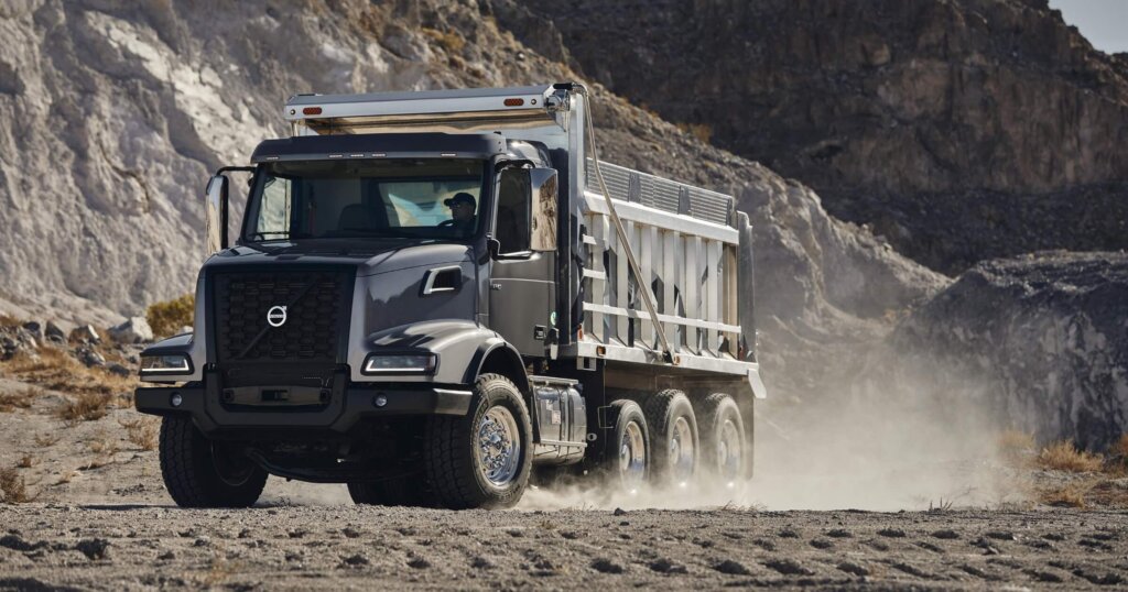 Volvo Trucks VHD 300 1