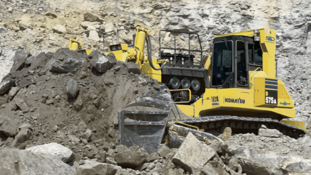 Komatsu D575A-3 Super Dozer