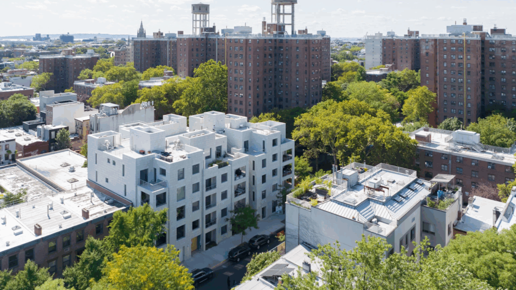 SO-IL is using open-air designs to raise the bar for construction coordination 4 Exterior view of 450 Warren in Brooklyn, New York